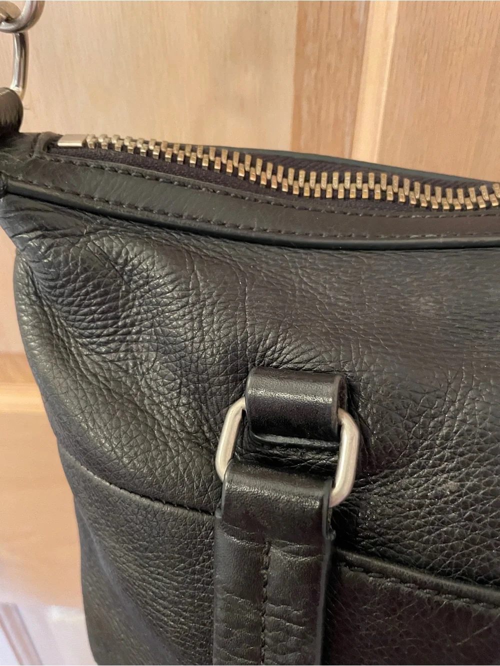 Fossil Black Pebble Leather Women’s Shoulder Bag with Crossbody Strap